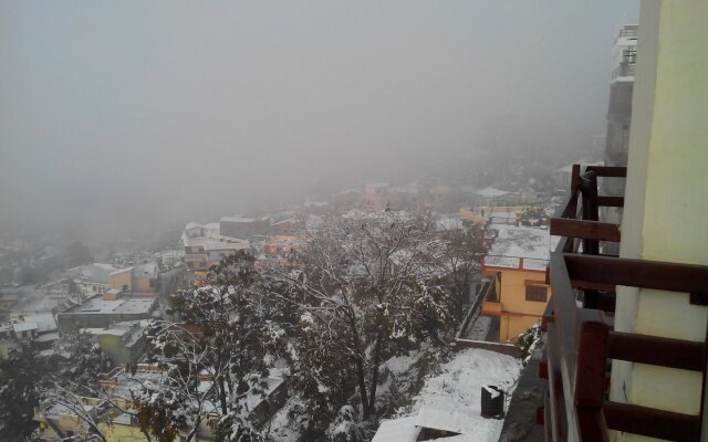 Shivalik Best Himalaya View In Almora Hotel