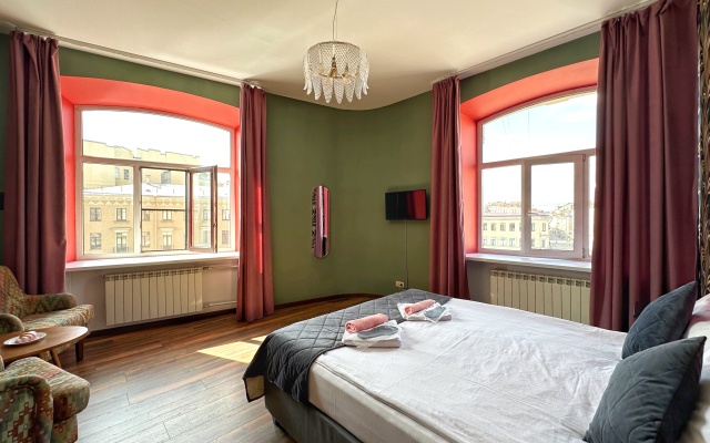 Меблированные комнаты Laika на Грибоедова