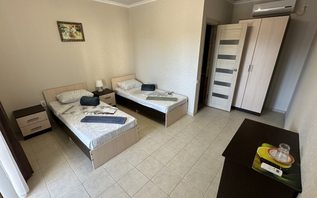 "Adam i Yeva" Guest House