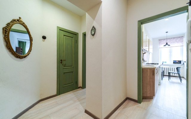 Двухкомнатная Квартира на Интернациональной 13