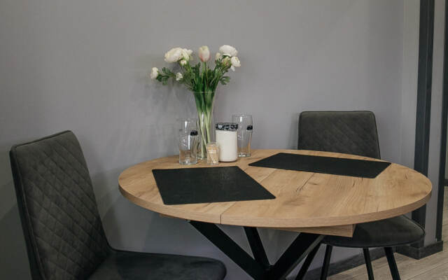 Квартира TroeSutokApart Металлургов 27