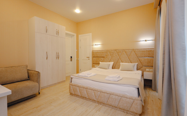 Апарт-отель Westhills