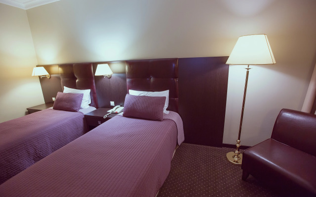 Отель Бардин