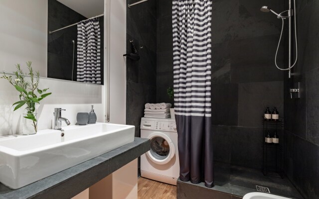 Апартаменты Minin Apartments с видом на Мойку 140 кв.м.