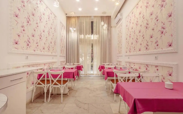 Deluxe Baku Hotel