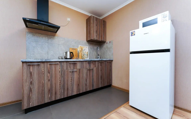 1 Gosti-24 Na Krymskoy Apartment