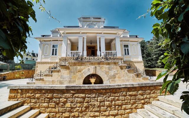 Delyuks Guest house