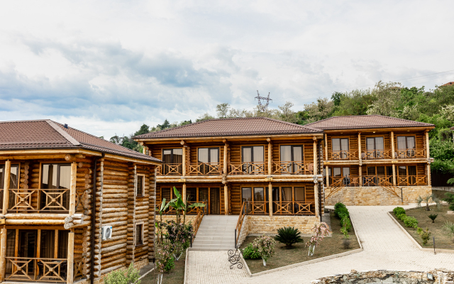 Paradajz Hotel