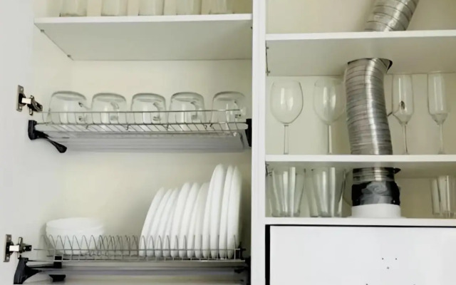 Yevrodvushka v Nizhneimeretinskoj Bukhte Flat