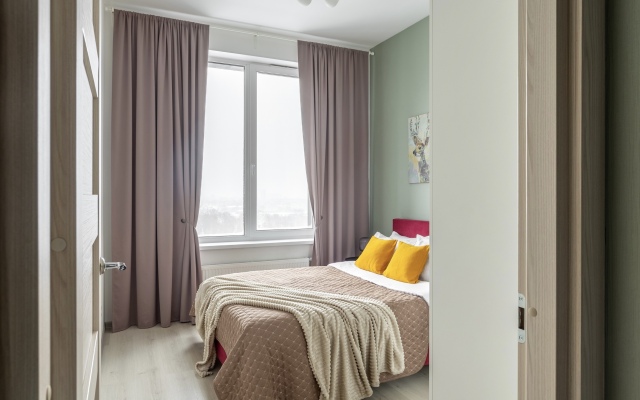 Квартира видовая евро-двухкомнатная Облака у метро рядом с разводным мостом и набережной Невы