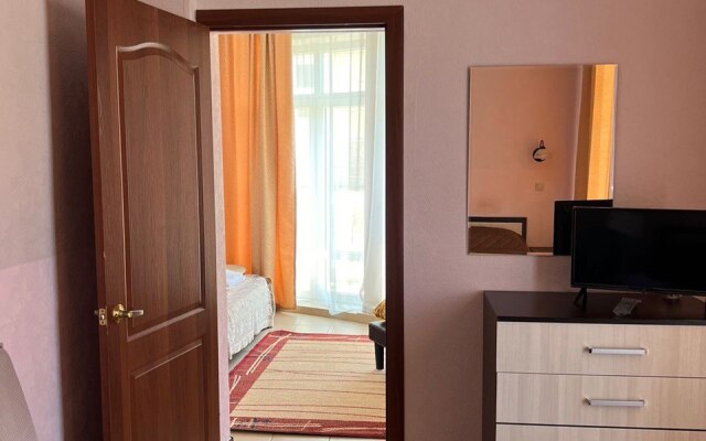 Na Kamozina 5 Guest House