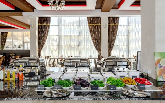 Pontos Family Resort Hotel All Inclusive