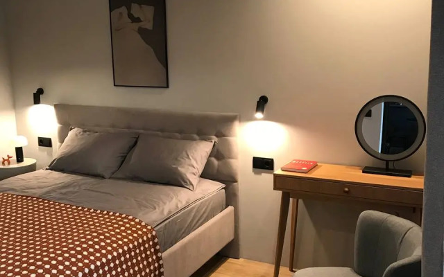 Квартира новая в центре RomanovApart