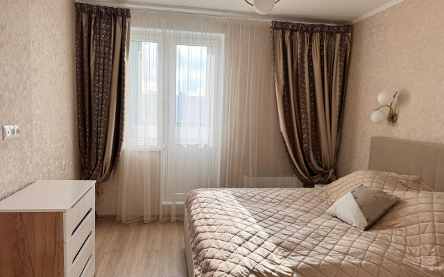 Ryadom S Metro Flat