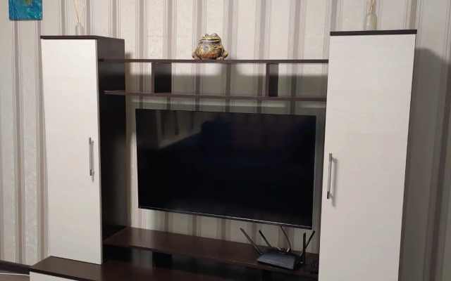 Na Narodnoy Flat