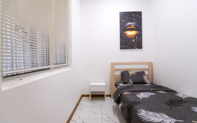 Na Pyaterykh V Novom Zhk Apartments