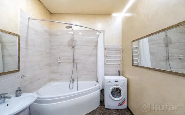 Apartments Bolshaya Shikarnaya Dvushka V Samom Tsentre Minska (gum)