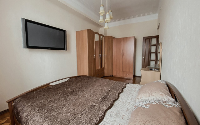 Green FOX Na Ulice Lenina 12 Apartments