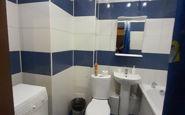 Апартаменты на улице Авиаторов 23 4 этаж