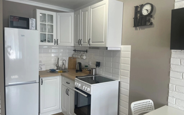 Avtorskie s sezonnym bassejnom  Apartments
