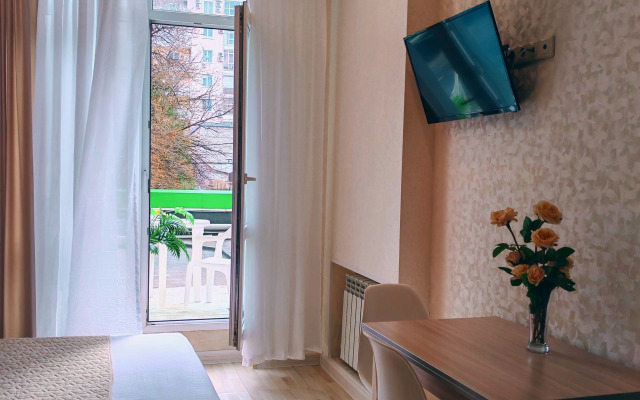 Квартира Уютная студия на первой береговой