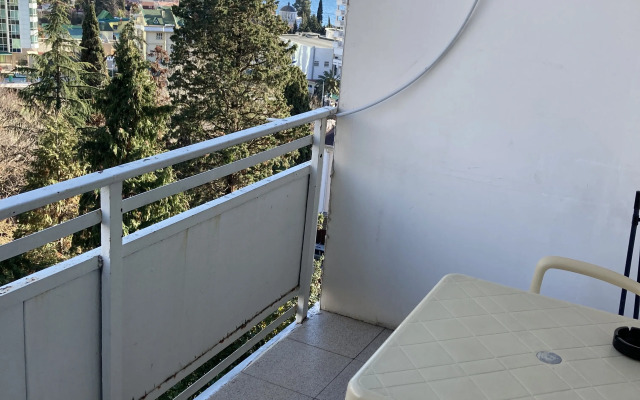 Nomer S Balkonom I Vidom Na More Apartment