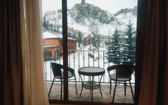 Vardisubani Villa