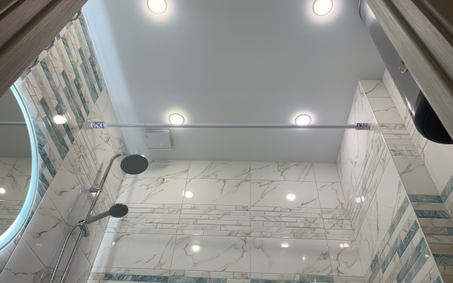 Квартира трехкомнатная с современным ремонтом в центре Тюмени