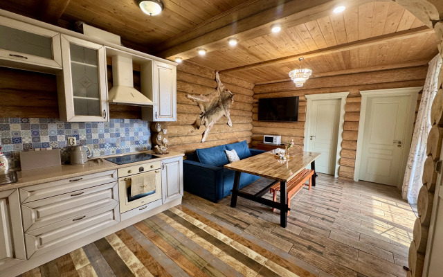 Izba Private House