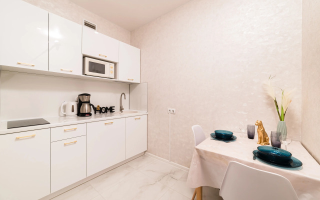 Квартира с Панорамным Видом с 19 Этажа у Аквапарка