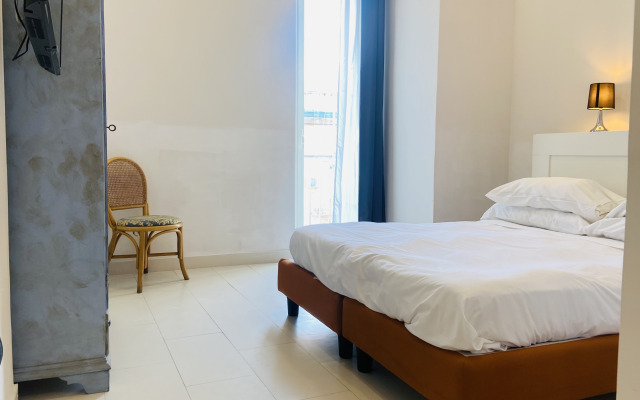 Jazz Hotel
