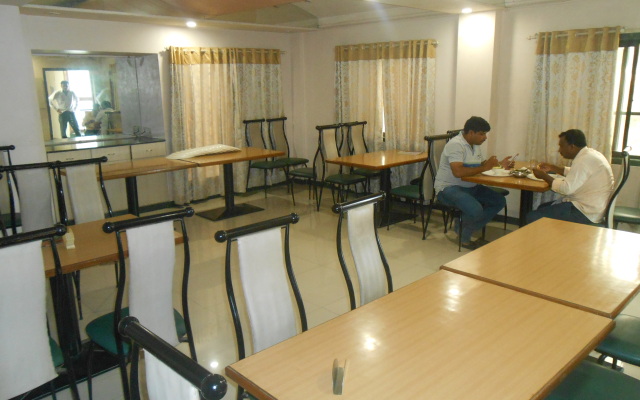 Pooja International Hotel