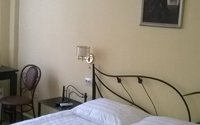 Zolotaya Liliya Hotel