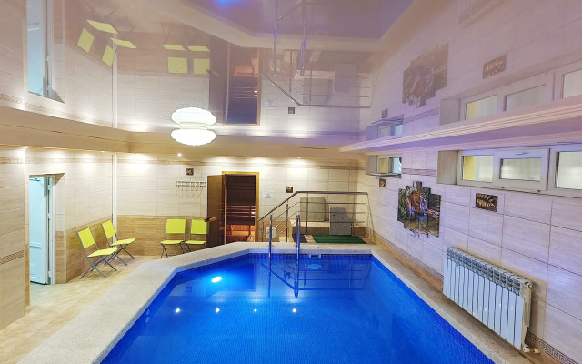 Sem Admiralov Hotel