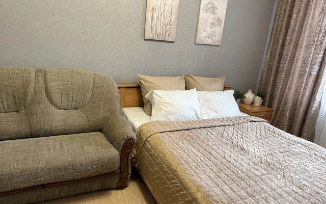 Квартира 2-комнатная с балконом на Октябрьском