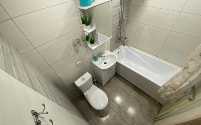 Апартаменты 3 комнатные Ленинградская 98