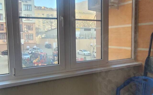 Квартира 2-х комнатная, рядом с отелем Алеан