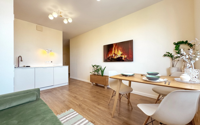 Yevrotreshka S Vidom Na Istoricheskiy Gorod Flat