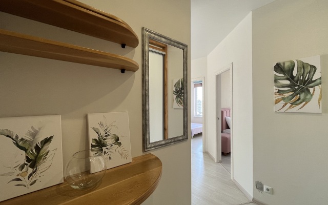 Uyutnaya Trekhkomnatnaya V Spalnom Rayone Flat