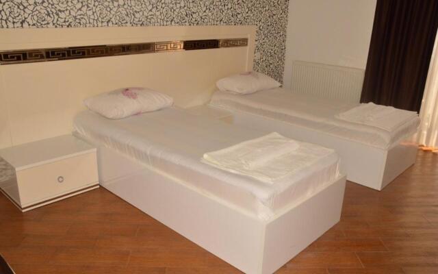 Irise Hotel