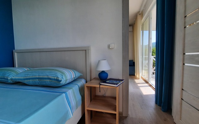Teplo Hotel