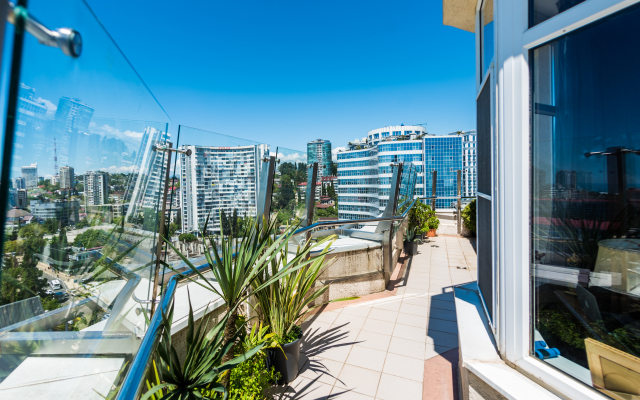 Апартаменты Студия С Бассейном В Самом Центре Сочи