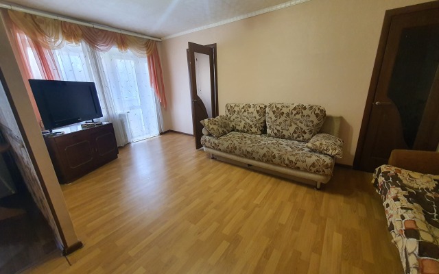 L.v.hotels Na Fridrikha Engelsa 145 Flat