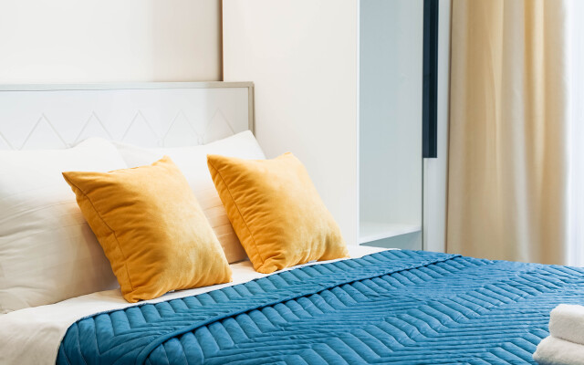 Solntse Ryadom S Politekhom Na 2 Gostya Apartments