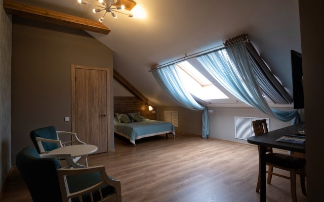 Korabelnaya Hotel