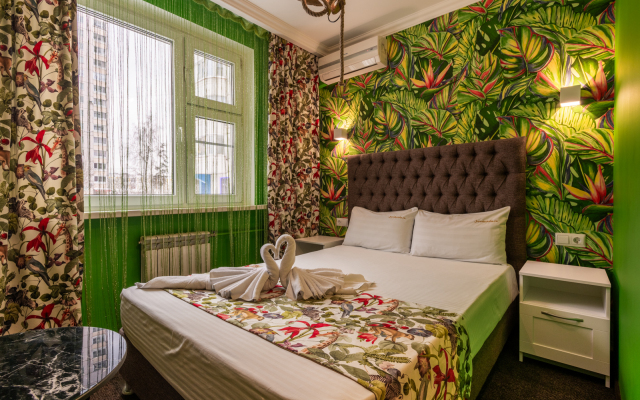 Sova Na Profsoyuznoy Hotel