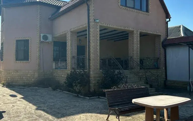 Частный Дом Дача Хазар на Мира 33