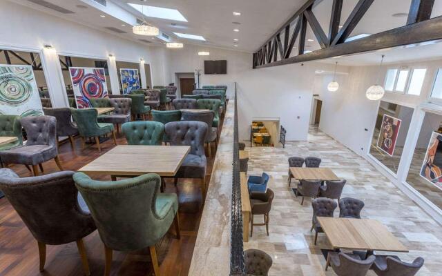 Hotel Royal Inn