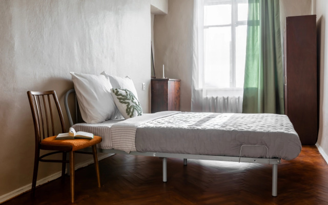 Апартаменты 1896. Дом Тишнера, в 200 м от Исаакиевской площади