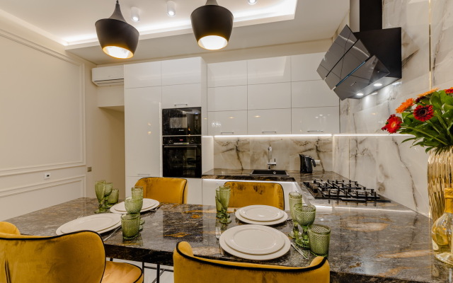 Апартаменты Премиум на Исаакиевской Площади